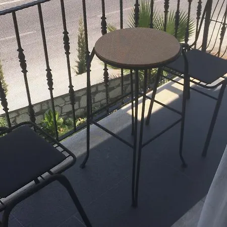 My Vera Butik Couette-café *