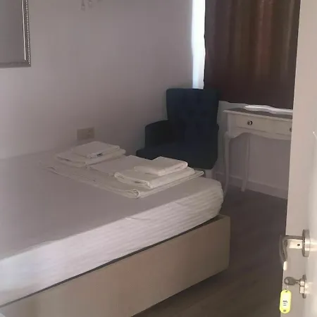 B&B My Vera Butik 알라카티